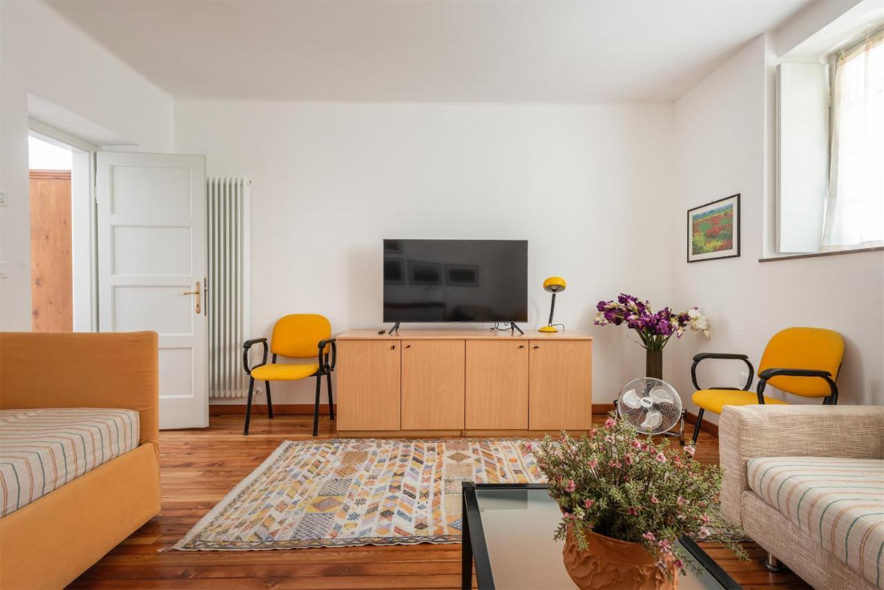 Appartamento Casa Internazionale Riva del Garda Esterno foto