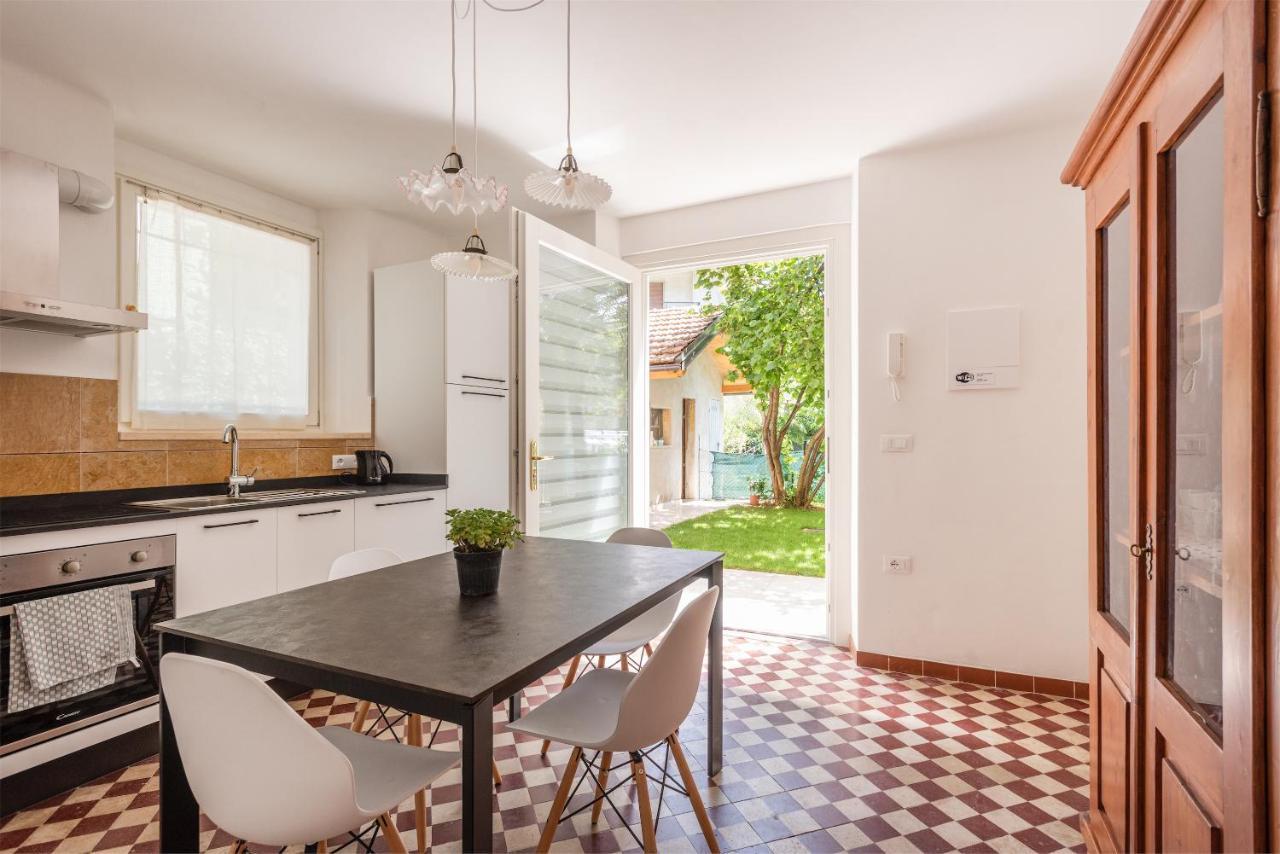 Appartamento Casa Internazionale Riva del Garda Esterno foto