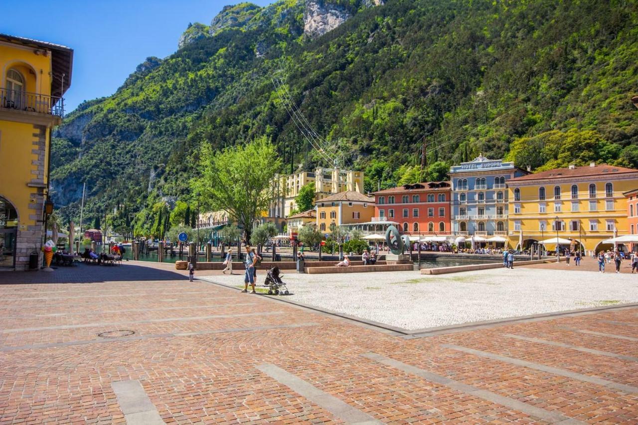 Appartamento Casa Internazionale Riva del Garda Esterno foto
